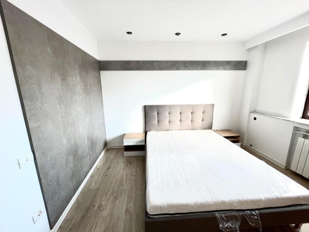 דירות Apartament Via טולצ'אה מראה חיצוני תמונה